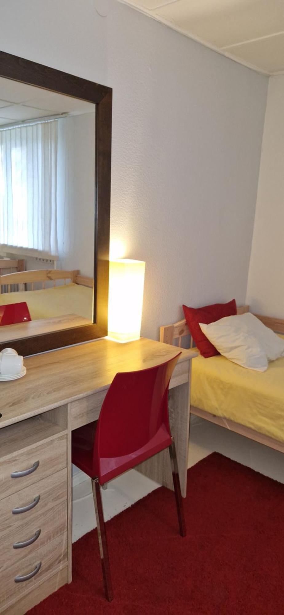 Freedom65 Hostel And Caravan Tallinn Exterior photo