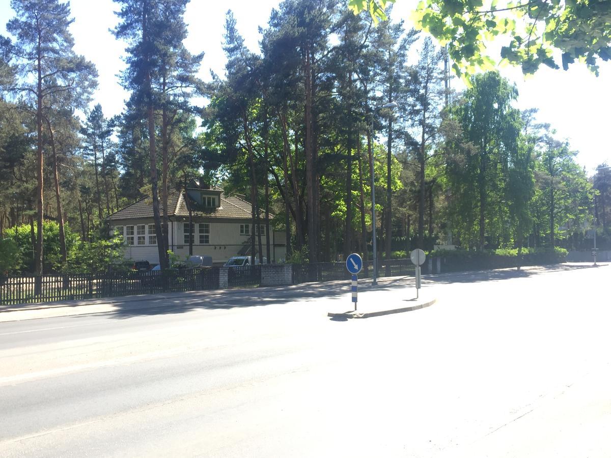 Freedom65 Hostel And Caravan Tallinn Exterior photo